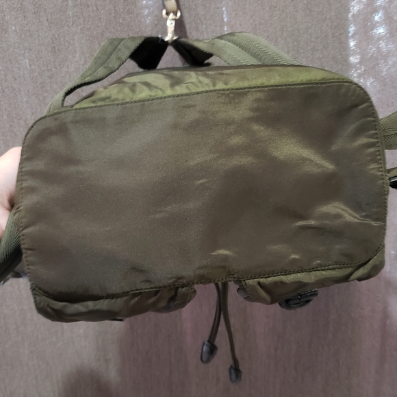 SOLD🔥Auth Small Nylon Vela backpack - Picture 6 of 15